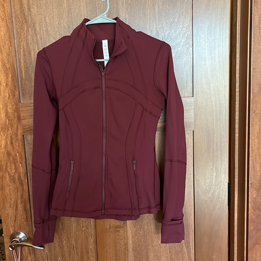 Maroon Lululemon Define Jacket, Size 4.
